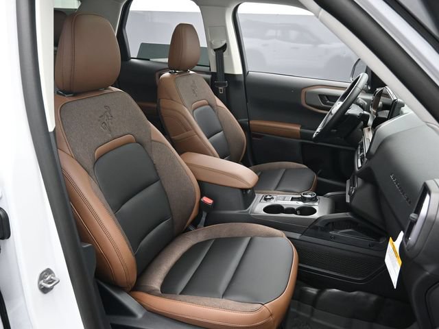 Used 2025 Ford Bronco Sport Outer Banks w/ Sasquatch Outer Banks Package AWD/4WD image 25