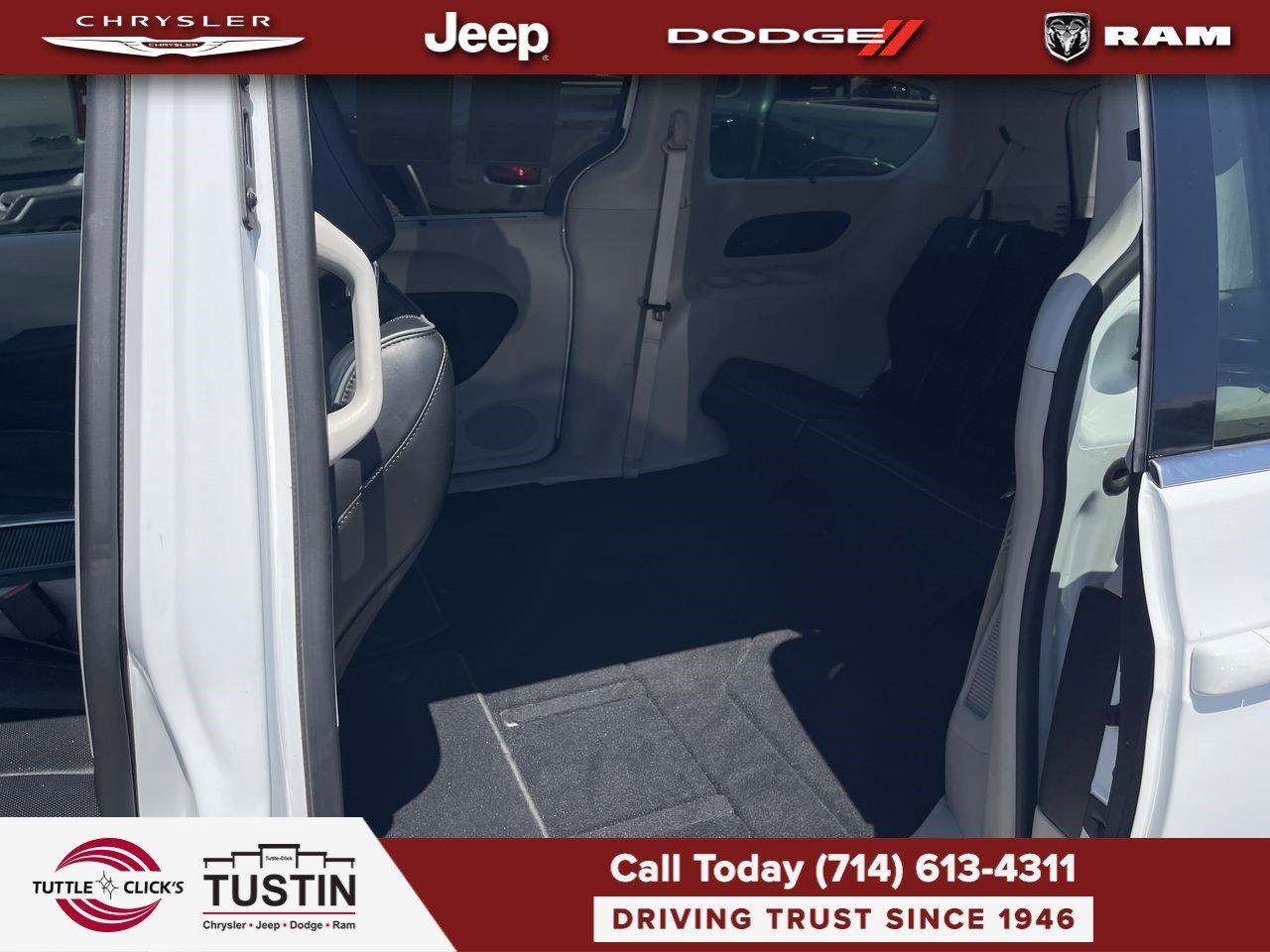 Used 2019 Chrysler Pacifica Limited FWD image 19