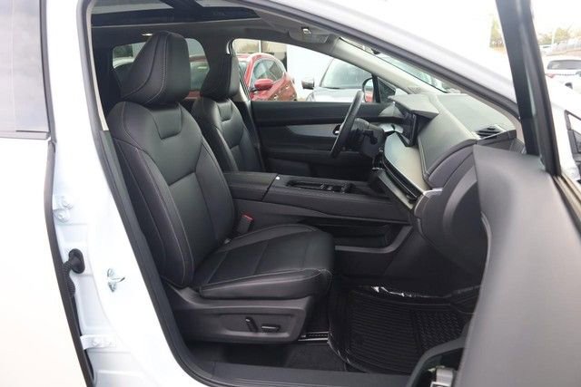Certified 2025 Nissan Murano SL AWD/4WD image 29