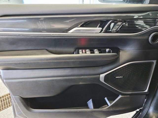 Used 2023 Jeep Wagoneer Base w/ Premium Group I image 35