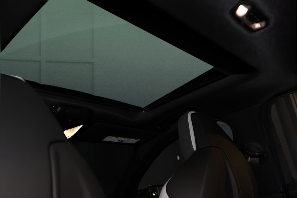 Used 2024 BMW M3 Competition w/ M Carbon Exterior Package image 29