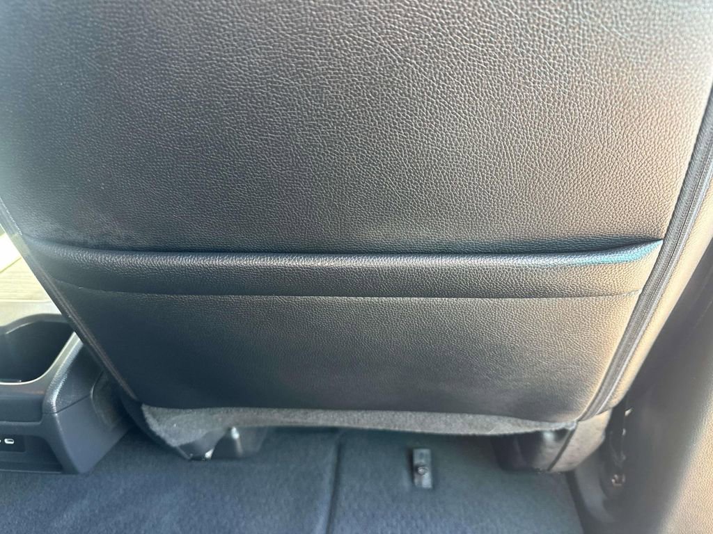 Used 2025 Honda Odyssey EX-L image 16