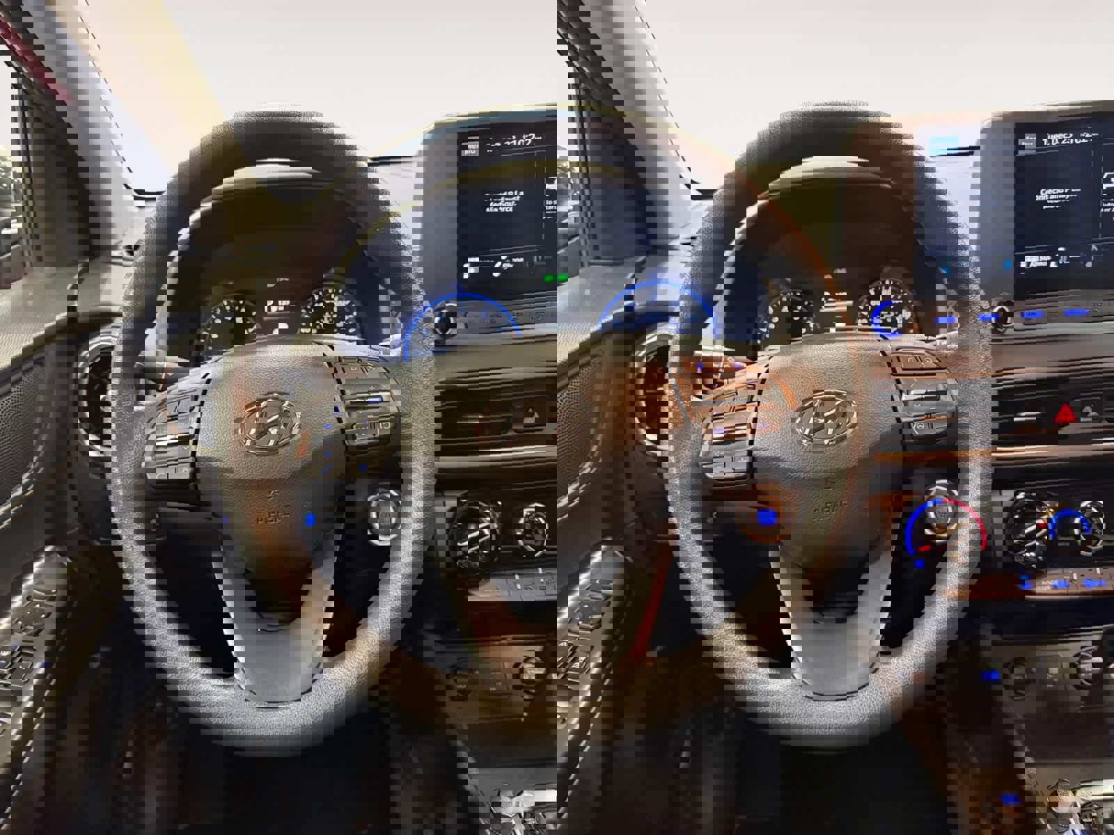 Used 2022 Hyundai Kona SEL w/ Cargo Package image 13