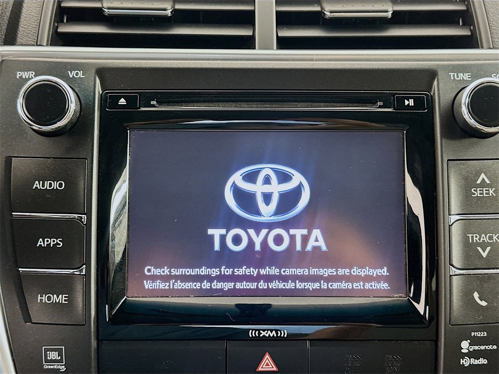 Used 2017 Toyota Camry XLE image 14