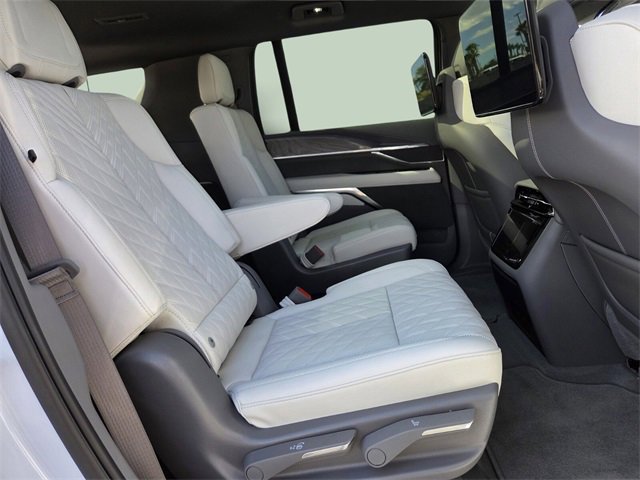 New 2026 Cadillac Escalade IQL Luxury w/ LPO, Etrunk Organizer Package image 15