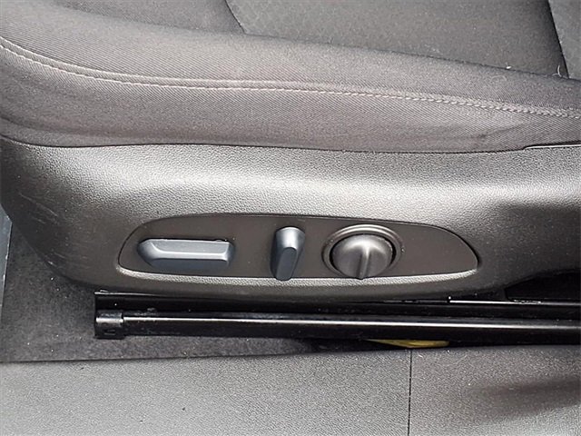 Used 2024 Chevrolet Malibu LT w/ Midnight Edition image 5