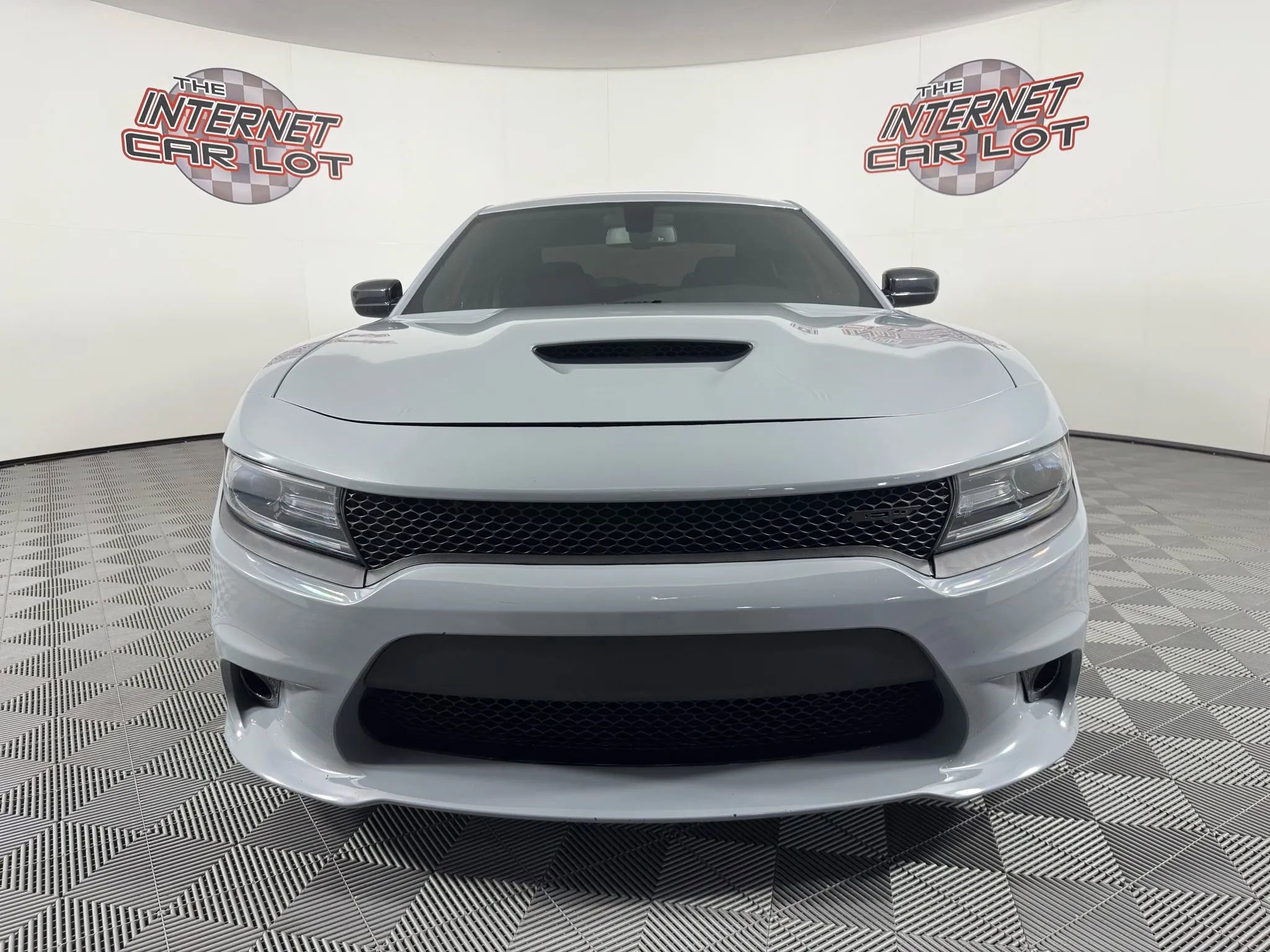 Used 2022 Dodge Charger Scat Pack w/ Navigation & Travel Group image 2