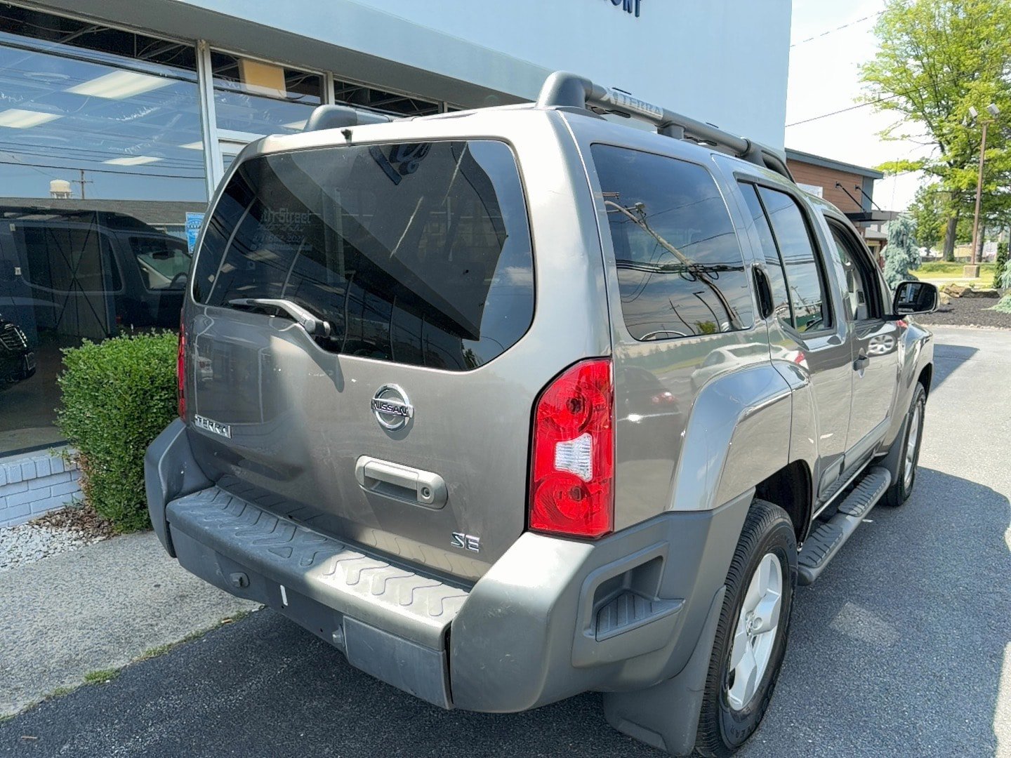 Used 2005 Nissan Xterra SE AWD/4WD image 3
