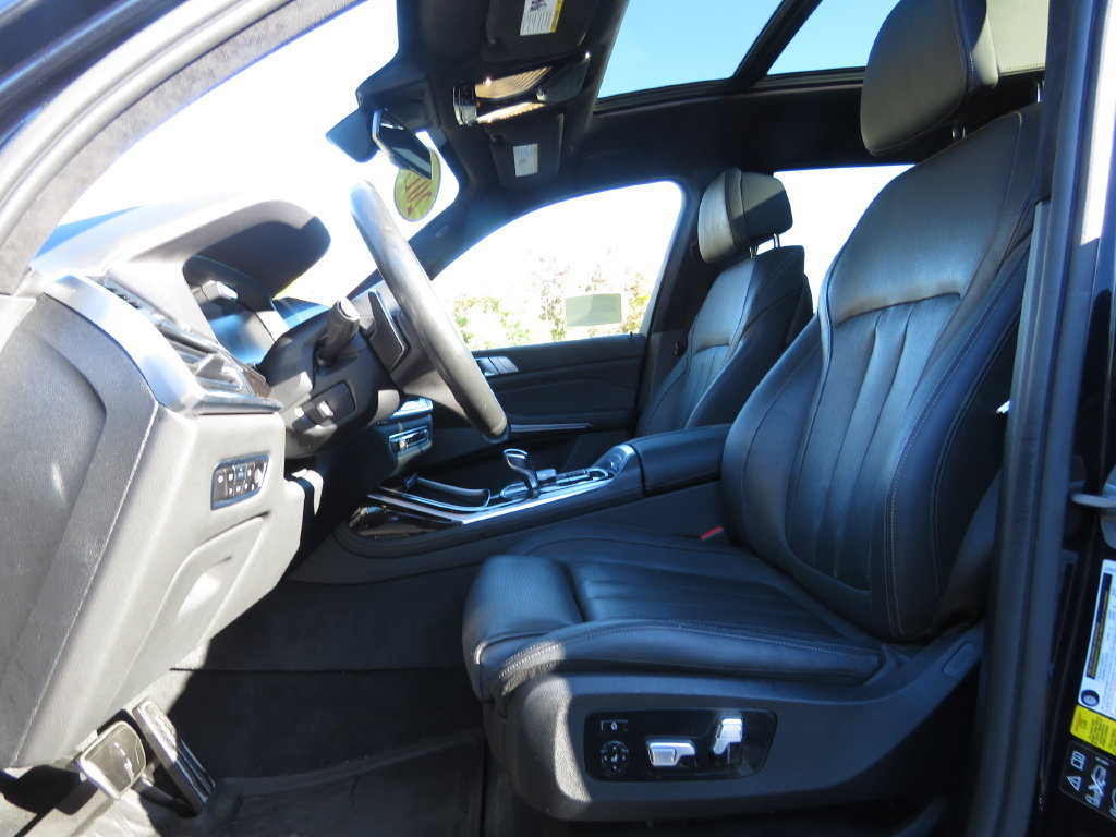 Used 2019 BMW X7 xDrive40i w/ Premium Package AWD/4WD image 10