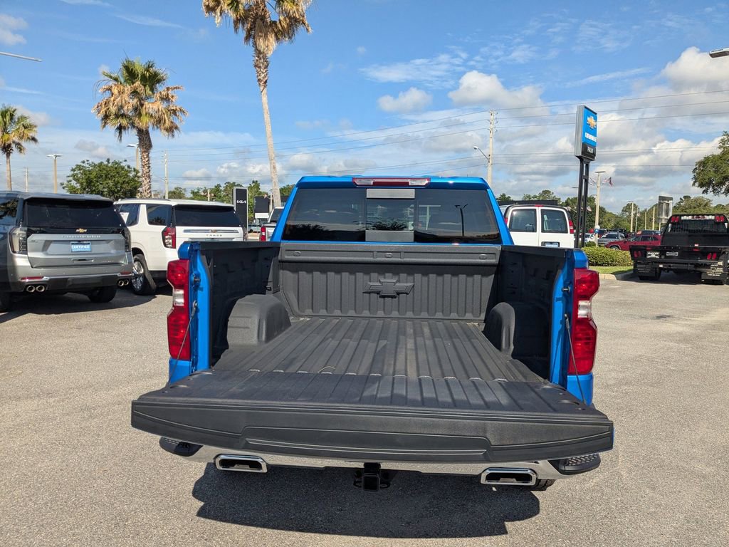 Certified 2026 Chevrolet Silverado 1500 LT AWD/4WD image 12
