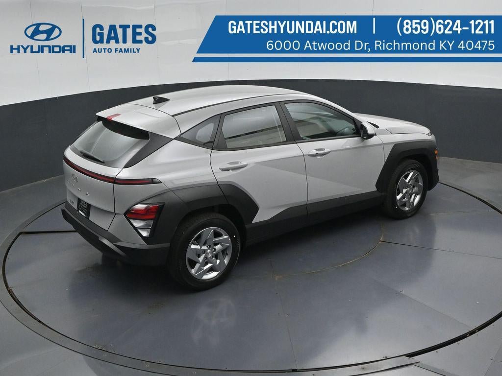 New 2027 Hyundai Kona SE FWD image 44