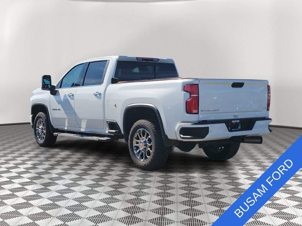 Used 2026 Chevrolet Silverado 2500 LTZ w/ Z71 Chrome Sport Edition AWD/4WD image 3
