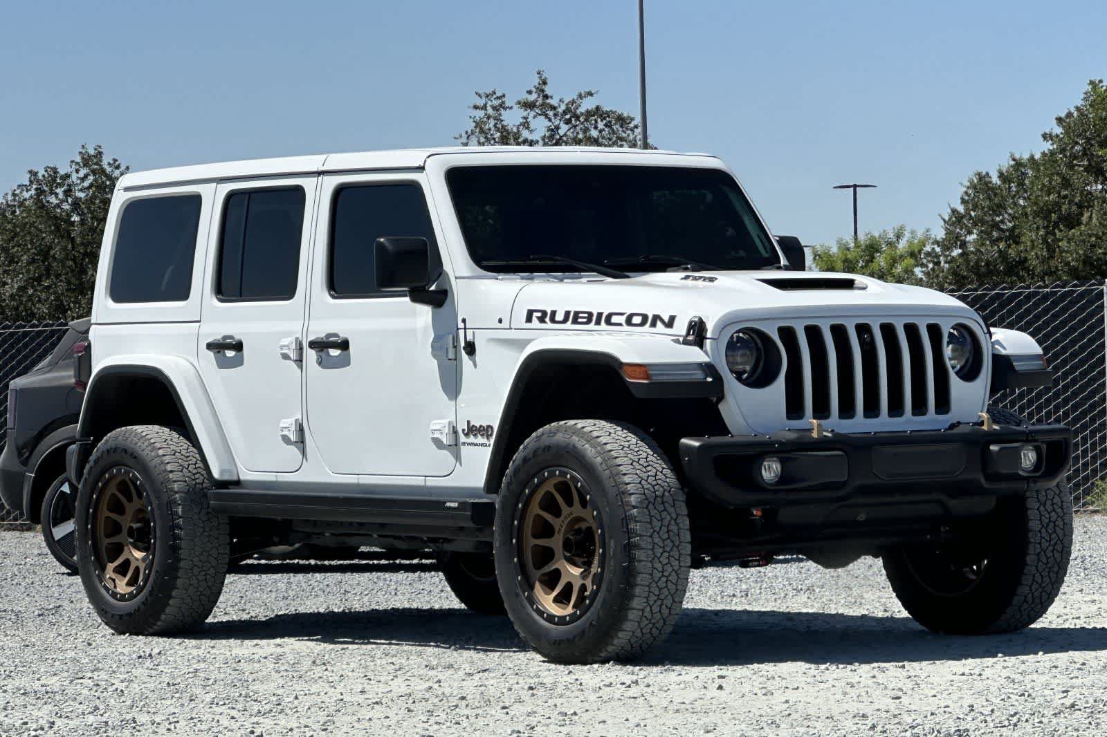 Used 2023 Jeep Wrangler Unlimited Rubicon 392 w/ Trailer Tow Package AWD/4WD image 10
