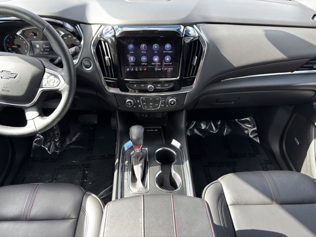 Certified 2023 Chevrolet Traverse RS w/ LPO, Floor Liner Package image 2