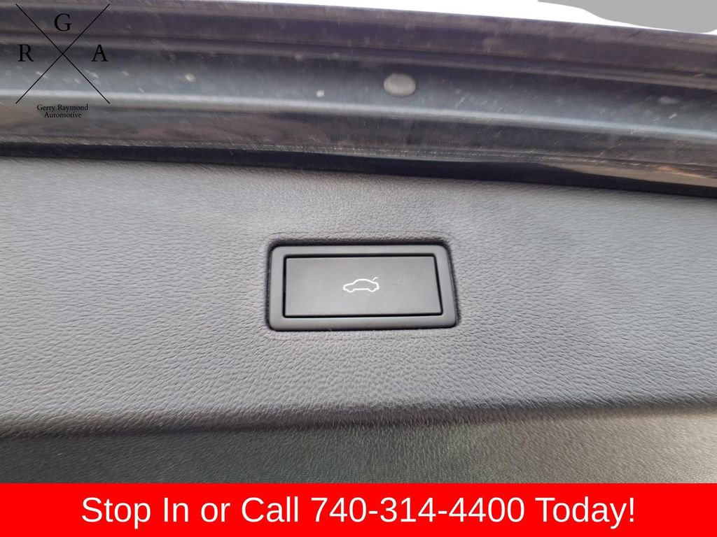 Used 2024 Volkswagen Tiguan SE R-Line AWD/4WD image 13