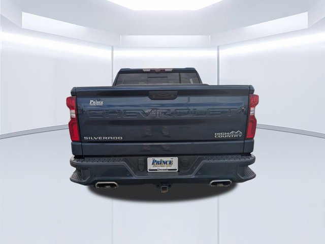 Used 2022 Chevrolet Silverado 1500 High Country w/ Technology Package image 5