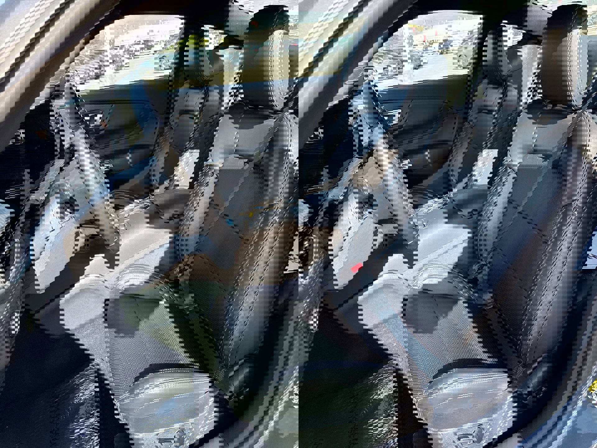 Used 2025 Ford Mustang Premium image 13