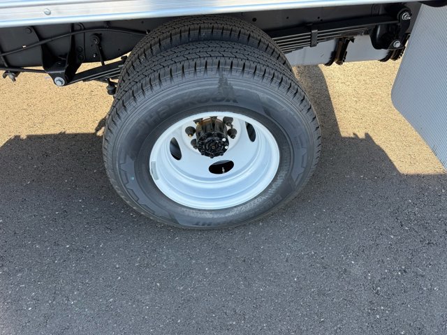 New 2027 Ford E-450 and Econoline 450 Super Duty w/ Interior Upgrade Package image 18