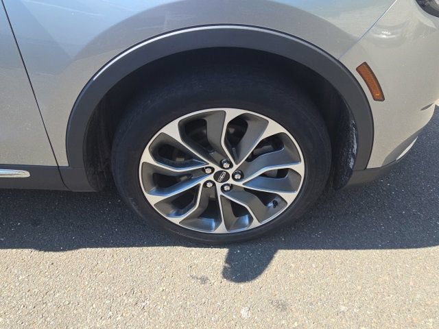 Certified 2023 Lincoln Nautilus Reserve AWD/4WD image 13