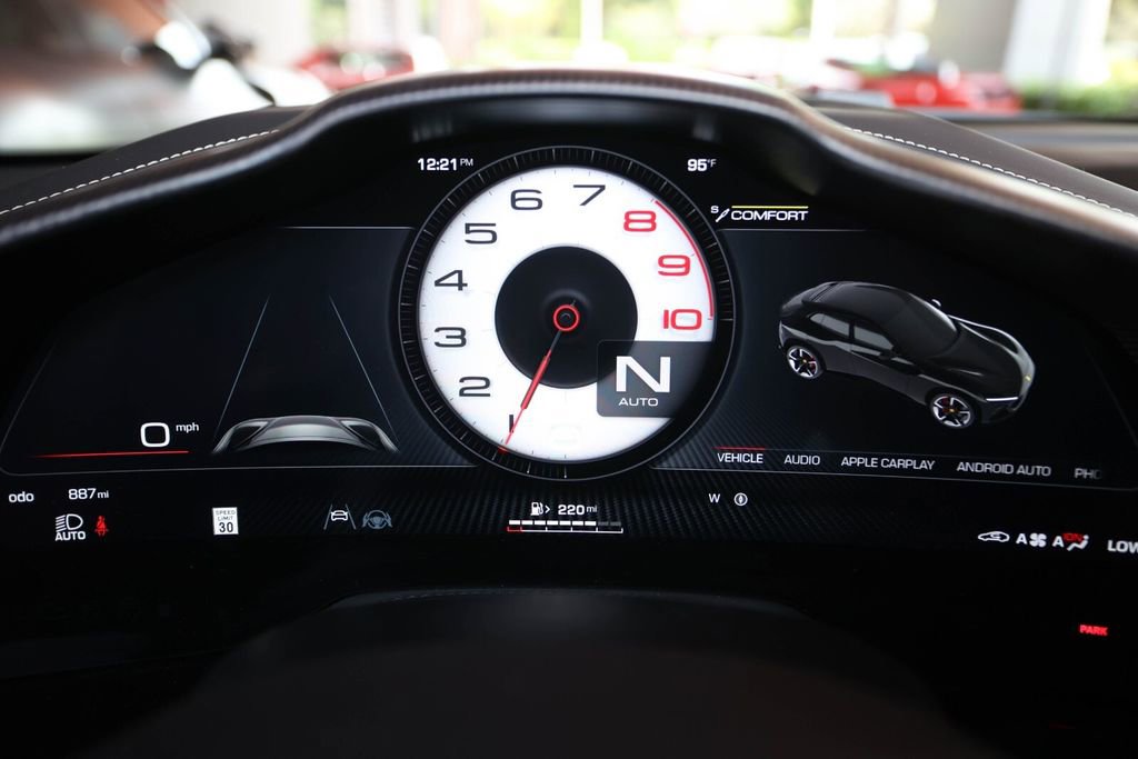Used 2026 Ferrari Purosangue AWD/4WD image 32