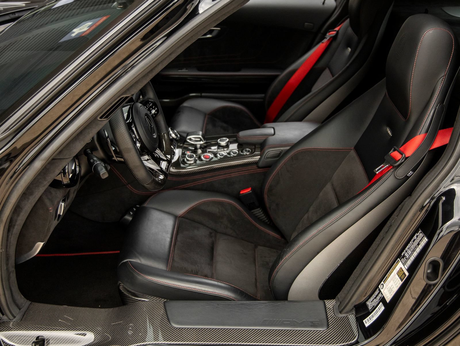 Used 2014 Mercedes-Benz SLS AMG Black Series image 37