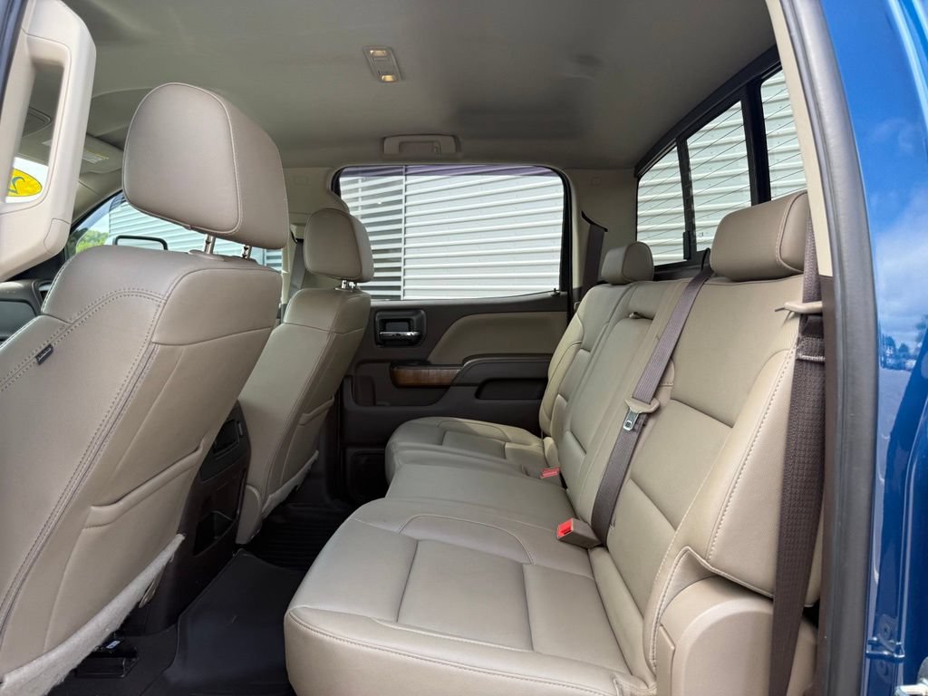 Used 2019 GMC Sierra 2500 SLT w/ Duramax Plus Package AWD/4WD image 20