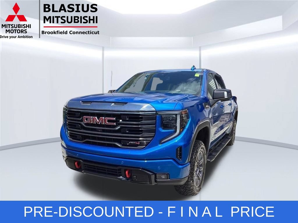 Used 2024 GMC Sierra 1500 AT4 w/ AT4 Preferred Package AWD/4WD image 5
