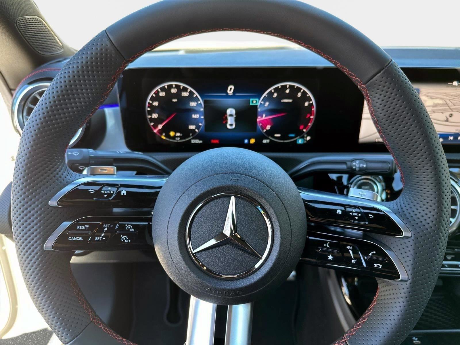 Certified 2024 Mercedes-Benz CLA 250 4MATIC image 30