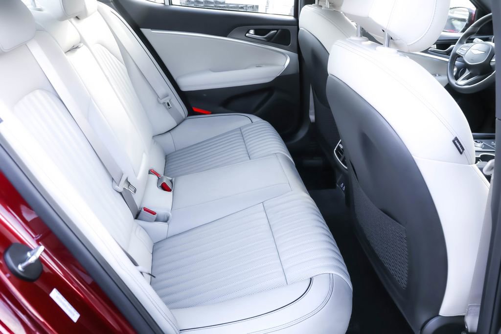 Used 2026 Genesis G70 3.3T Sport Prestige image 36