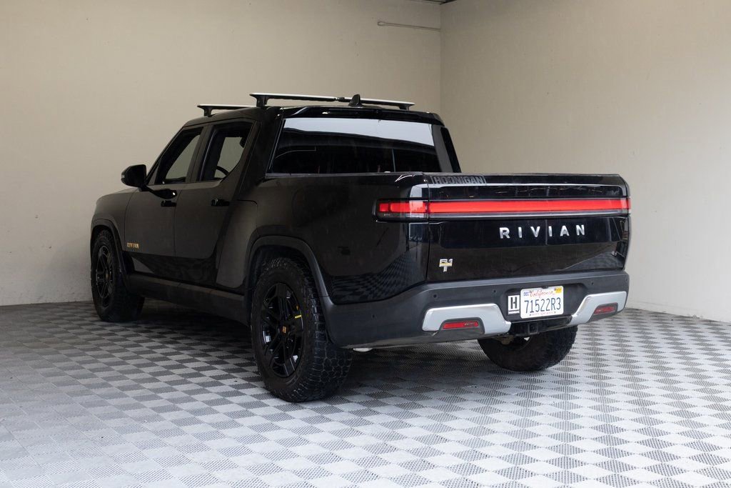 Used 2022 Rivian R1T Adventure image 16