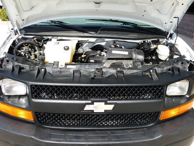 Used 2007 Chevrolet Express 3500 w/ School Bus Package RWD image 9