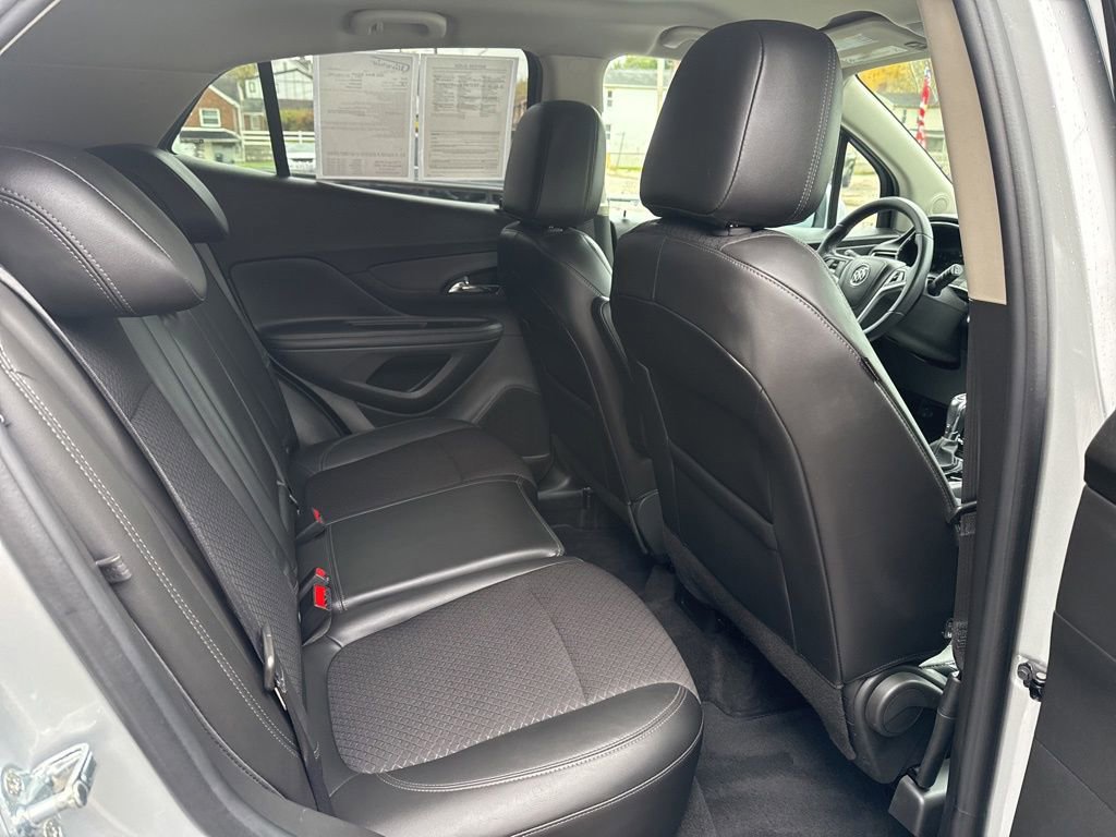 Used 2022 Buick Encore Preferred w/ Safety Package image 20