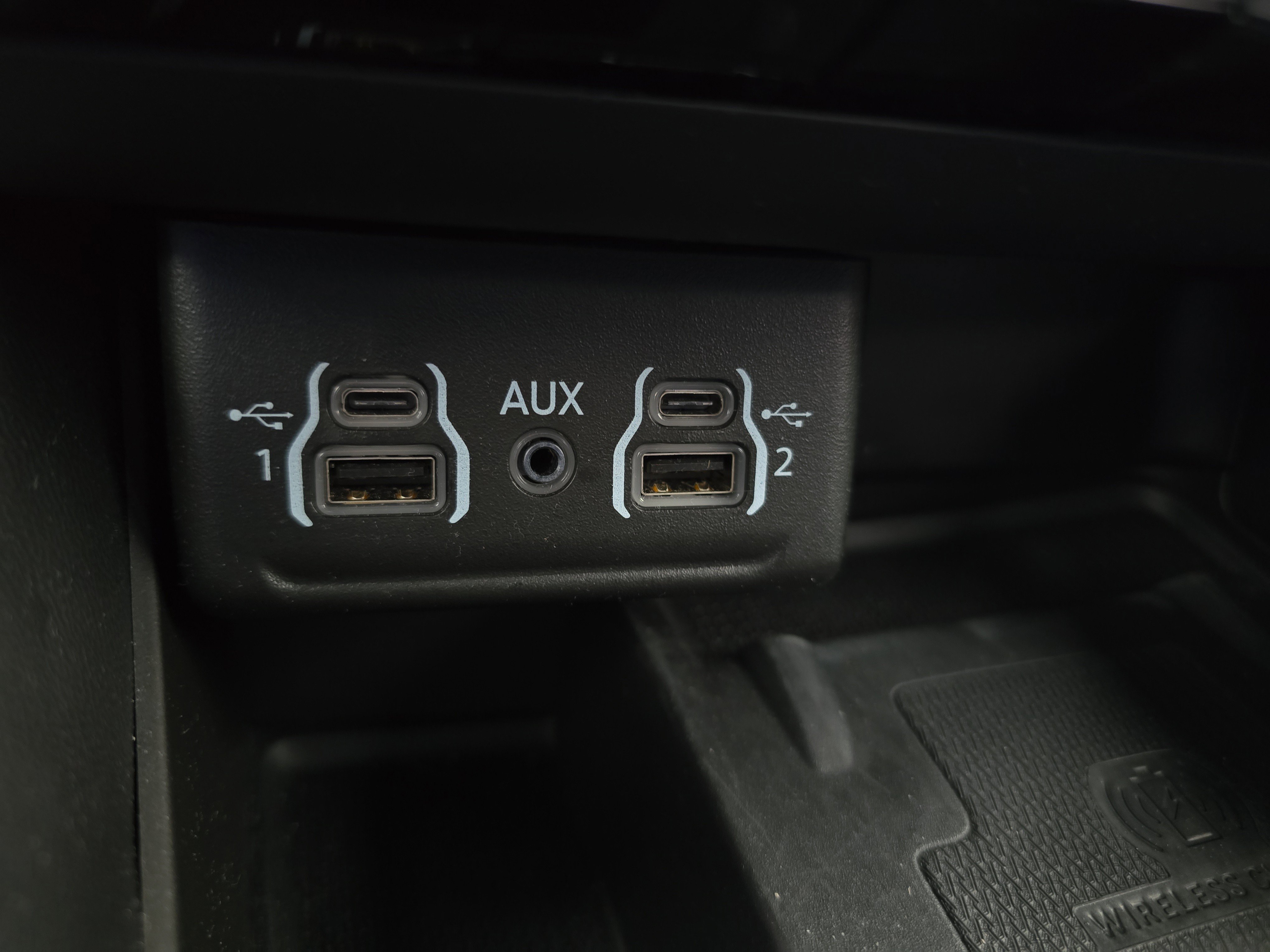 Used 2021 Dodge Durango R/T w/ Blacktop Package image 32