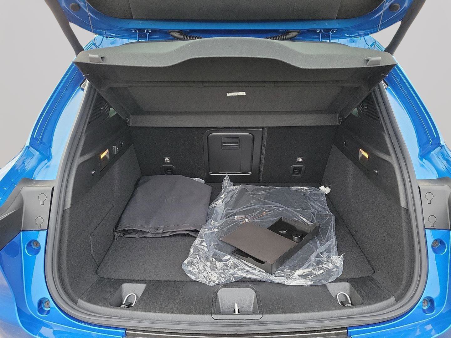 New 2024 Dodge Hornet R/T Plus w/ Tech Pack Plus w/o Parking image 23