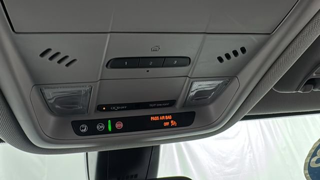 Used 2023 GMC Acadia AT4 image 34