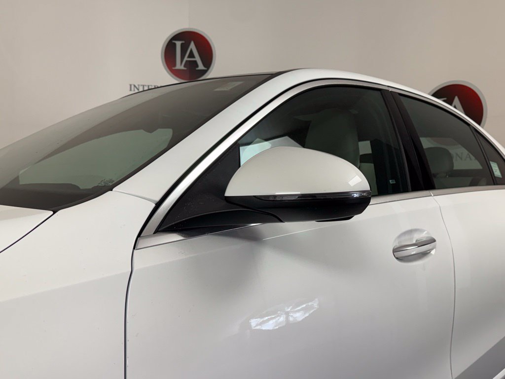 Used 2026 Mercedes-Benz C 300 4MATIC Sedan image 10