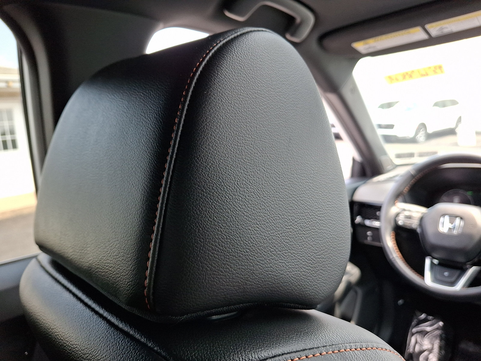 Used 2025 Honda CR-V Sport Touring image 9