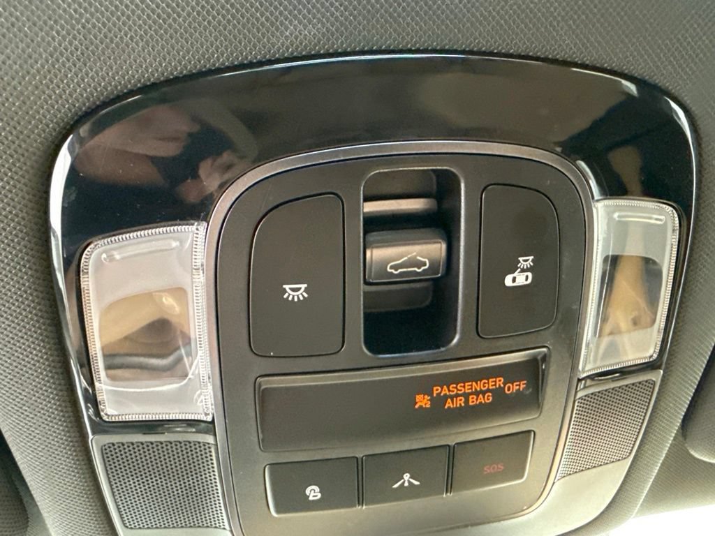 Used 2021 Hyundai Sonata Limited FWD image 23