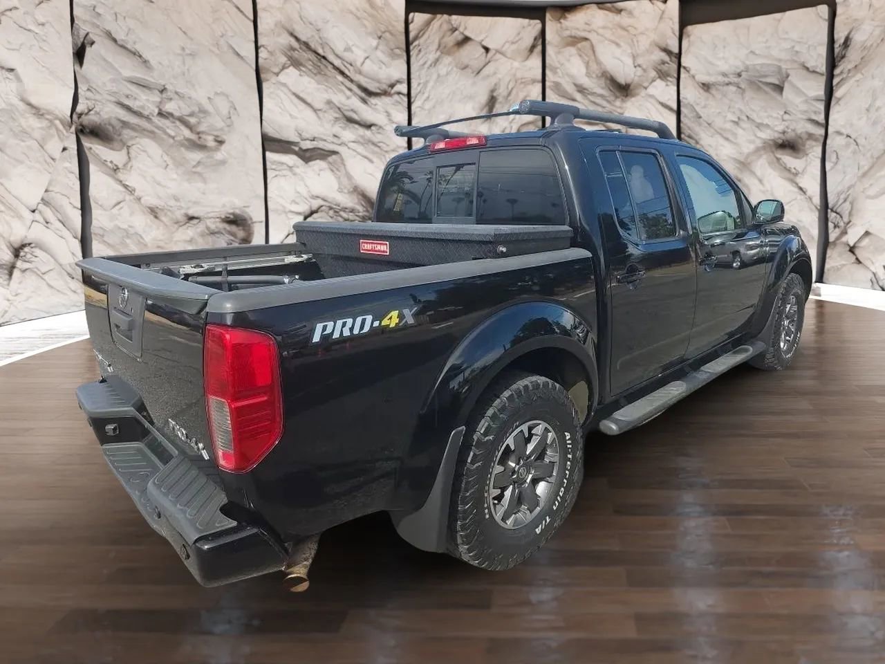 Used 2014 Nissan Frontier PRO-4X w/ Pro-4x Luxury Package AWD/4WD image 6