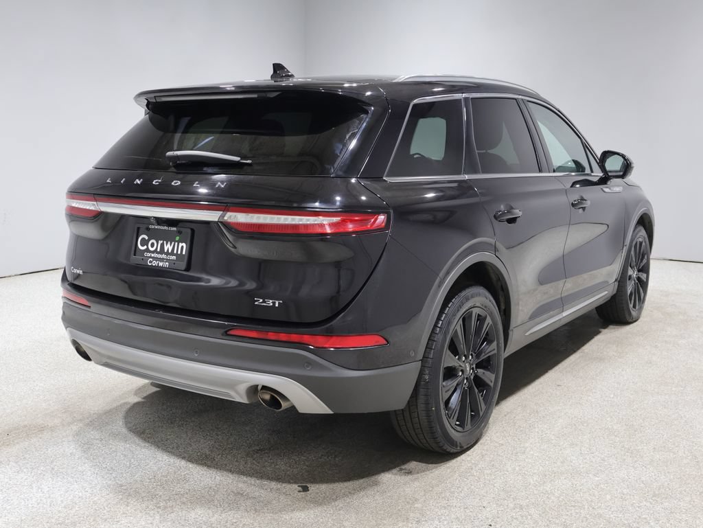 Used 2020 Lincoln Corsair Reserve w/ Equipment Group 201A AWD/4WD image 2
