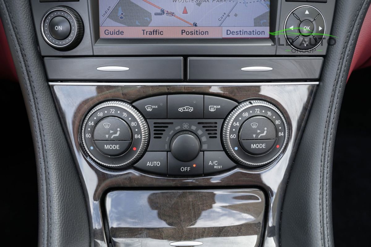 Used 2012 Mercedes-Benz SL 550 image 28
