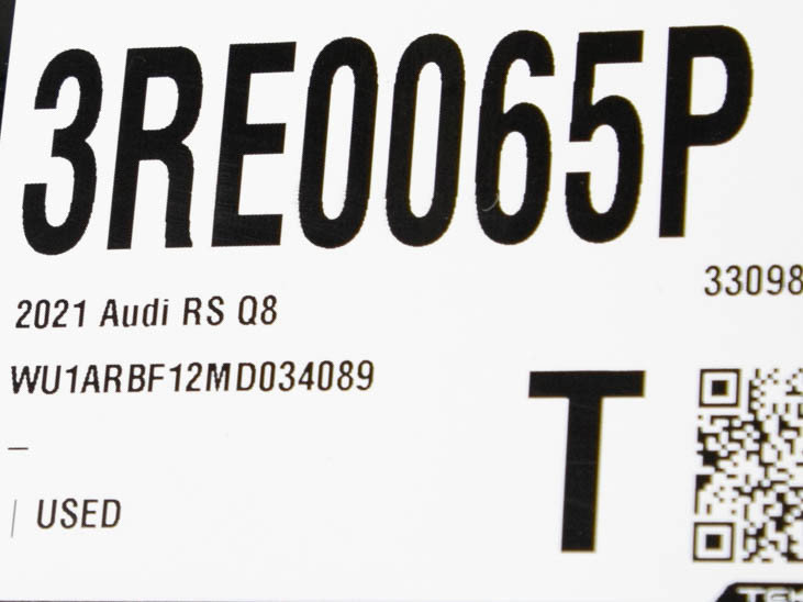Used 2021 Audi RS Q8 w/ Carbon Optic Package AWD/4WD image 32