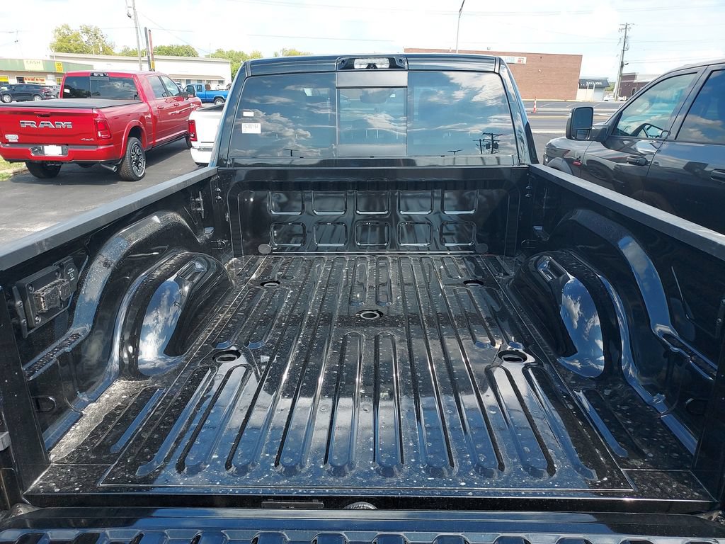 New 2027 RAM 2500 Laramie w/ Night Edition AWD/4WD image 9