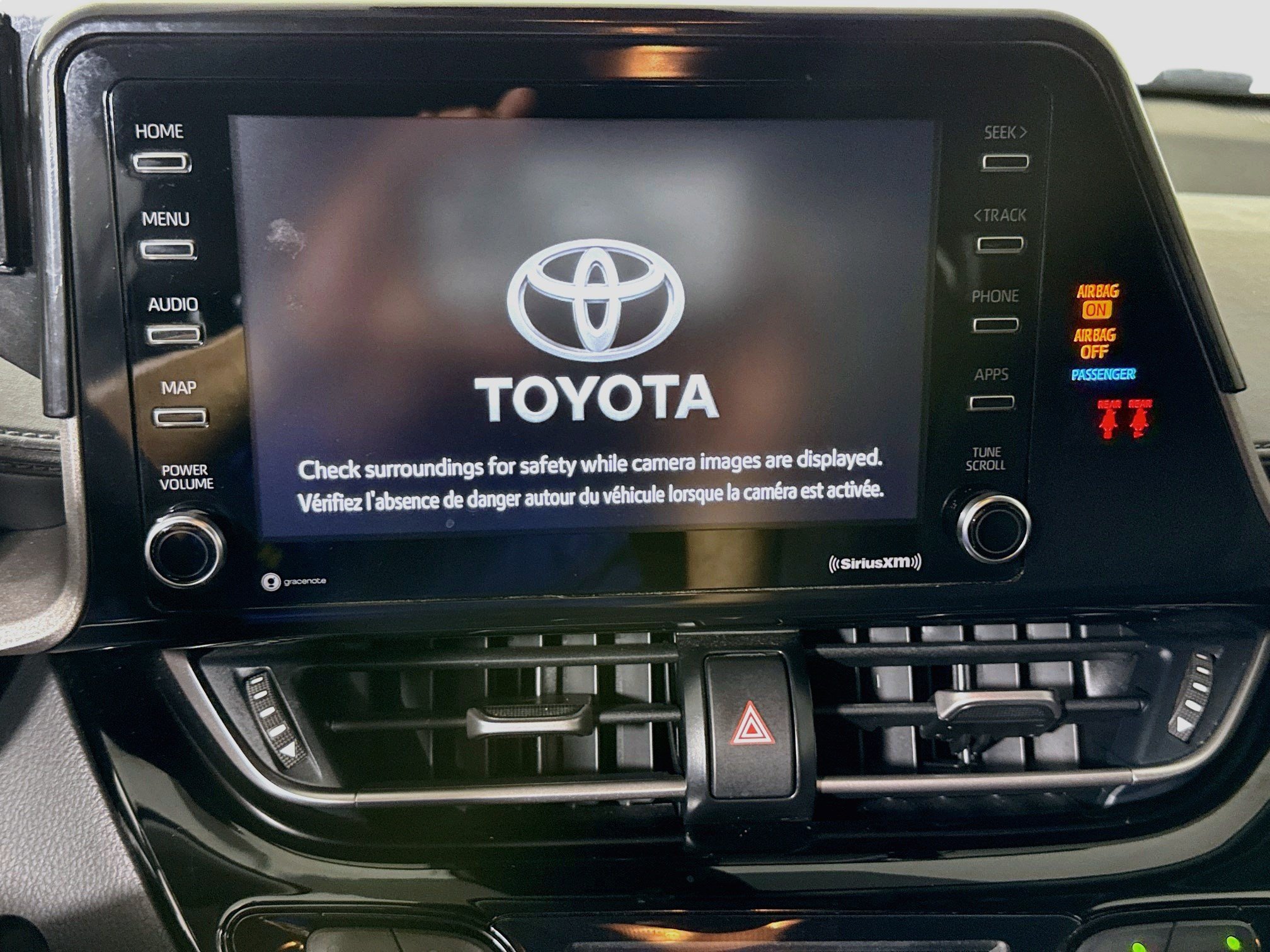 Used 2021 Toyota C-HR LE FWD image 18