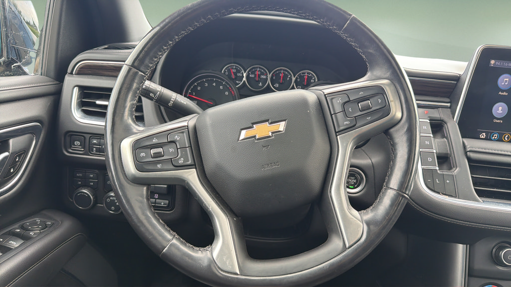 Used 2021 Chevrolet Suburban LT w/ LT Signature Package AWD/4WD image 9