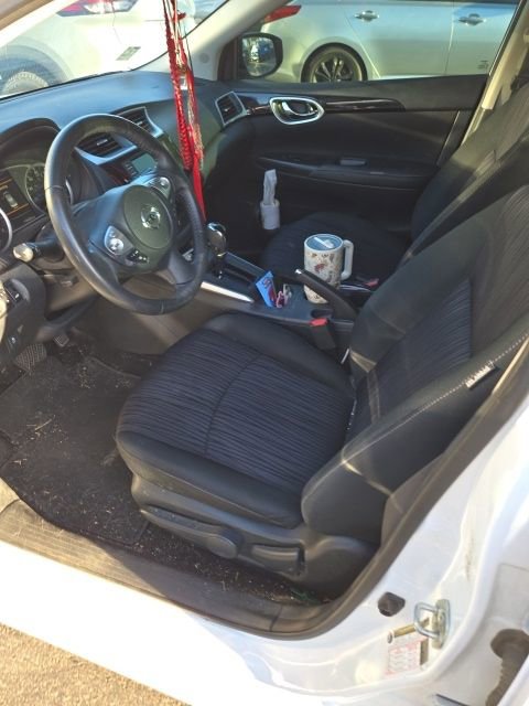 Used 2019 Nissan Sentra SV FWD image 10