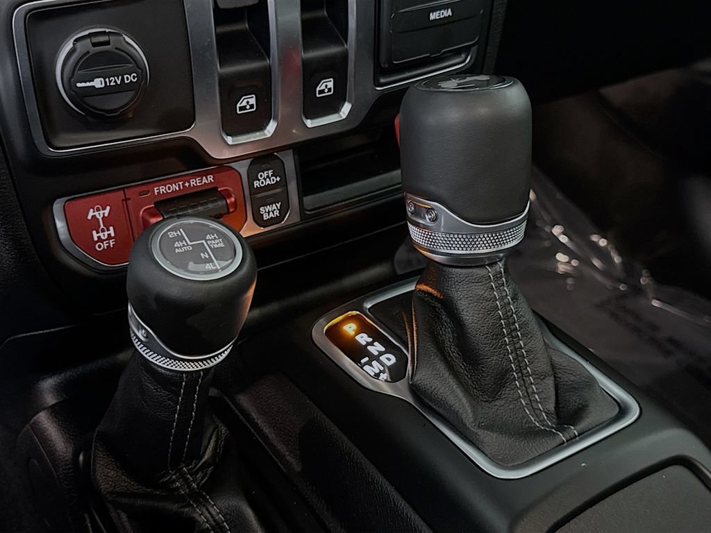 Used 2026 Jeep Wrangler Rubicon AWD/4WD image 10