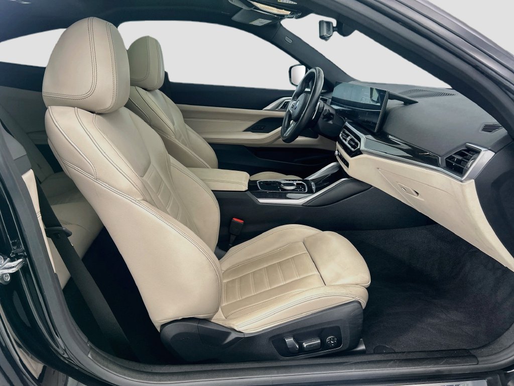 Certified 2024 BMW 430i Coupe w/ M Sport Package RWD image 19