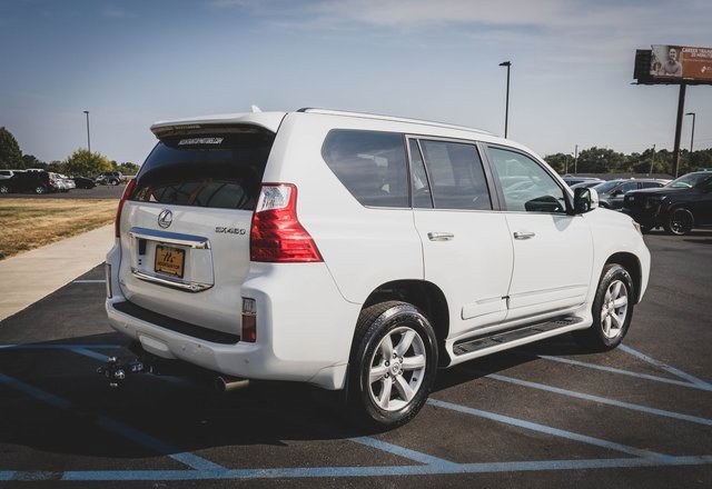 Used 2013 Lexus GX 460 image 37