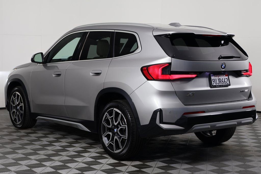 Used 2025 BMW X1 xDrive28i w/ Premium Package AWD/4WD image 6